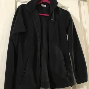 Women’s small Columbia fleece jacket